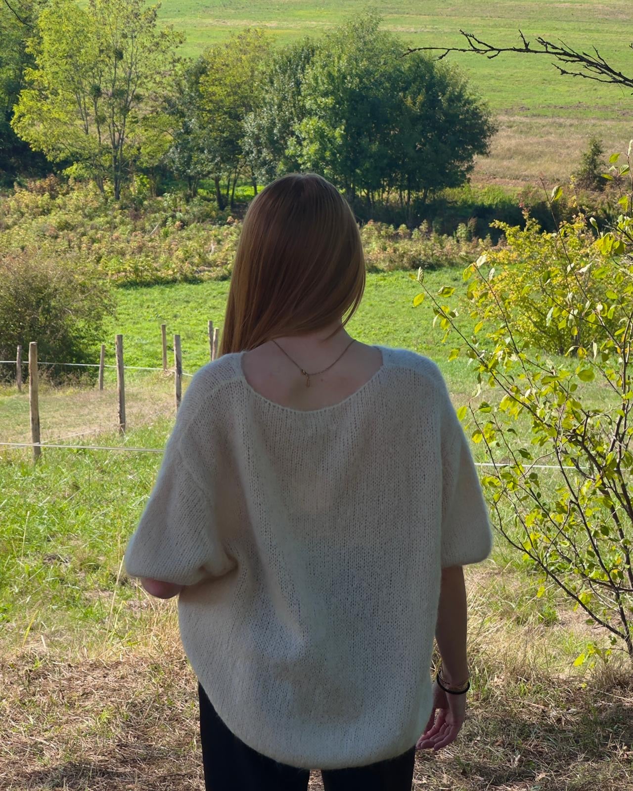 Sleeveless sweater